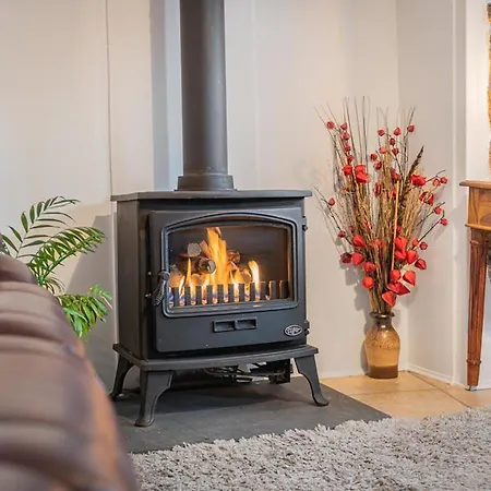 2 Bed In Broughton-in-furness Sz429 *